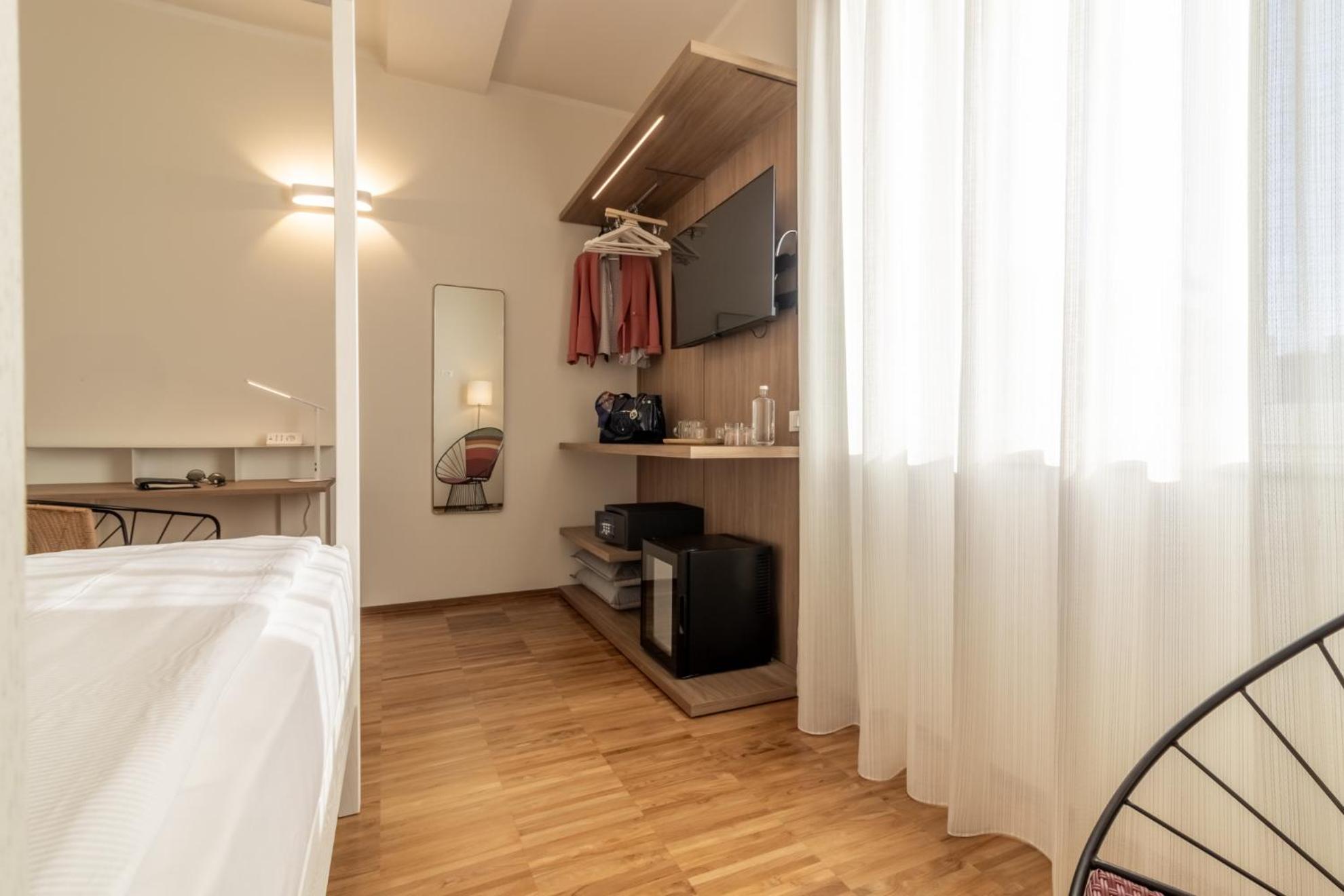 Il Faro Luxury Rooms & Lounge La Spezia Dış mekan fotoğraf